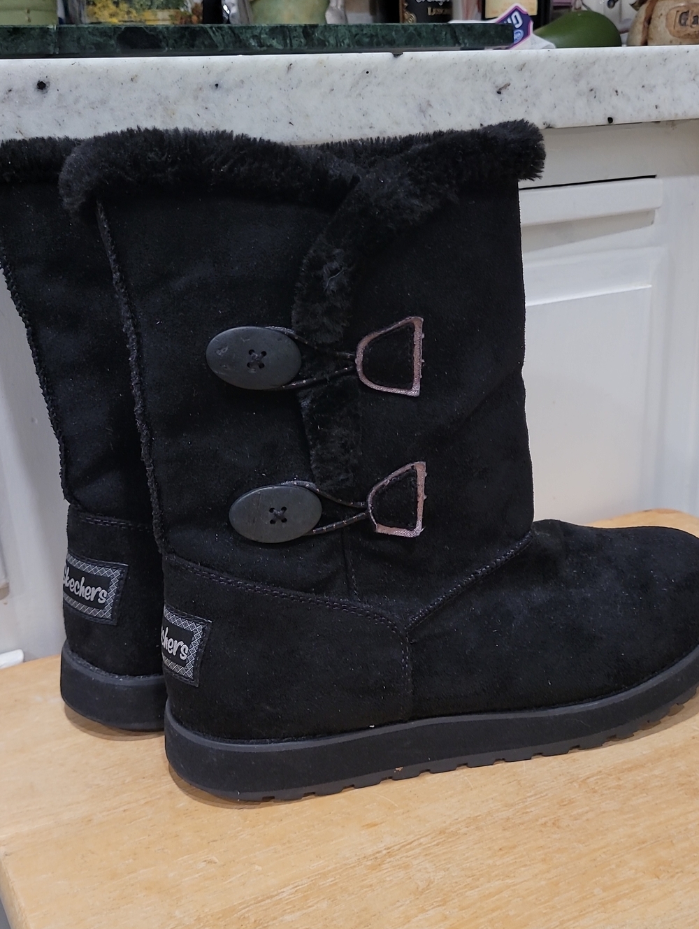 Skechers Fuzzy Suede Boots